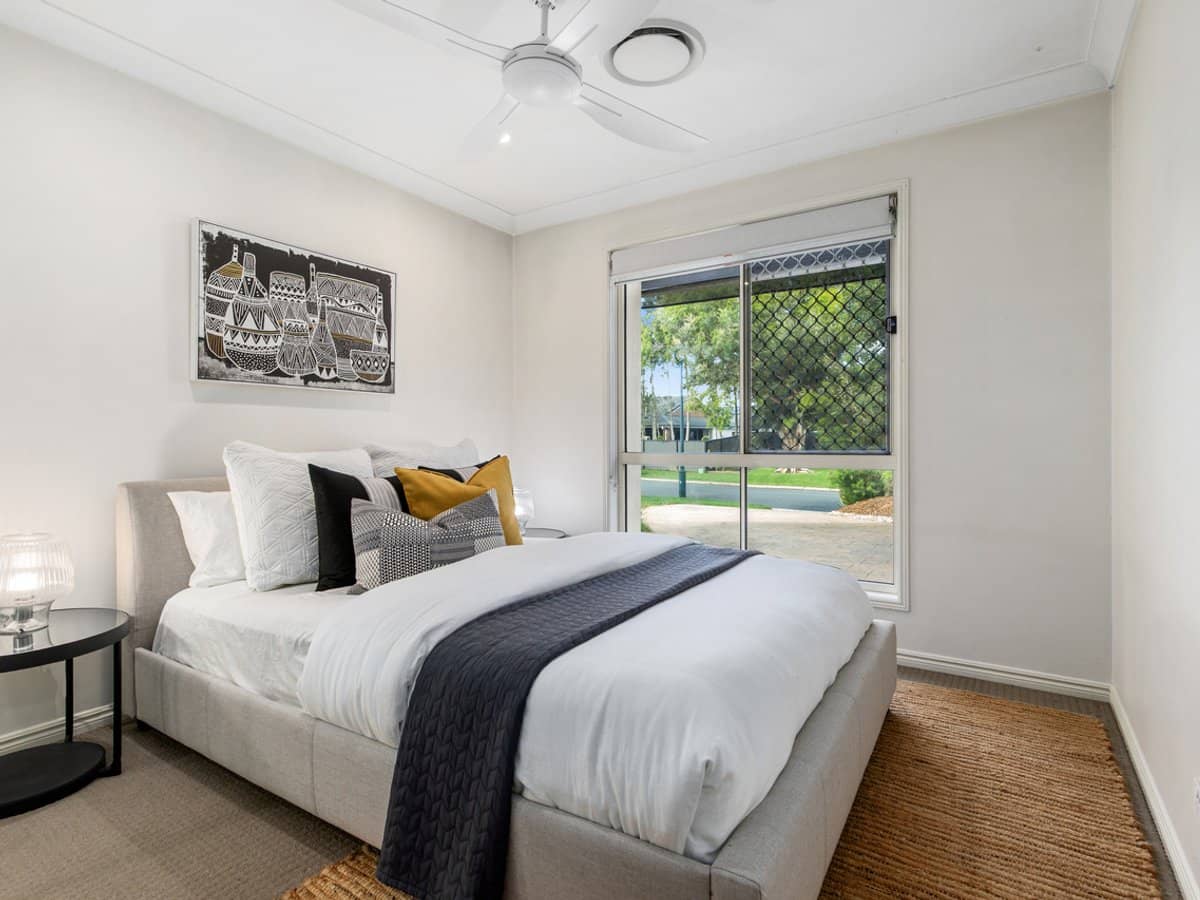 10 Creekview Street, HELENSVALE - Thumbnail 16