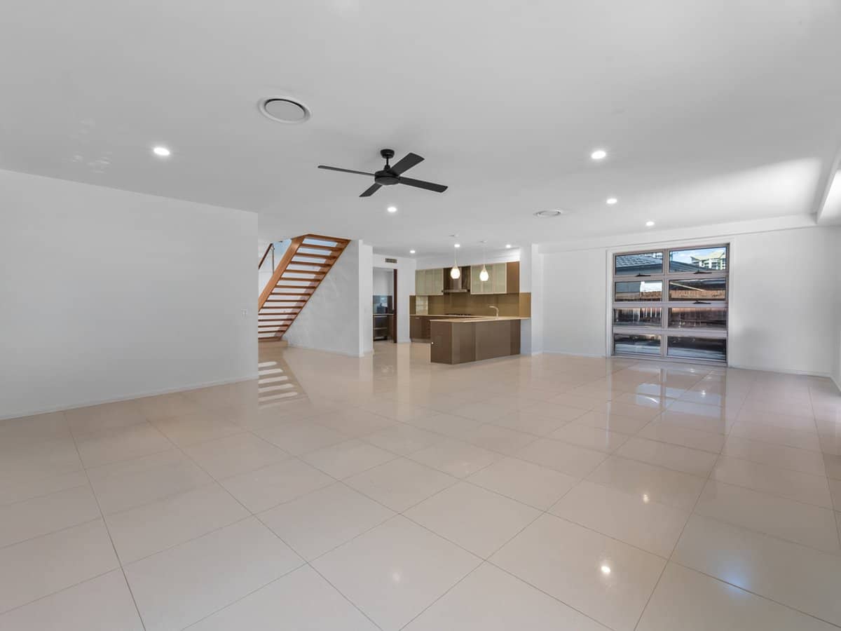 3 Brindisi Avenue, Surfers Paradise - Thumbnail 5