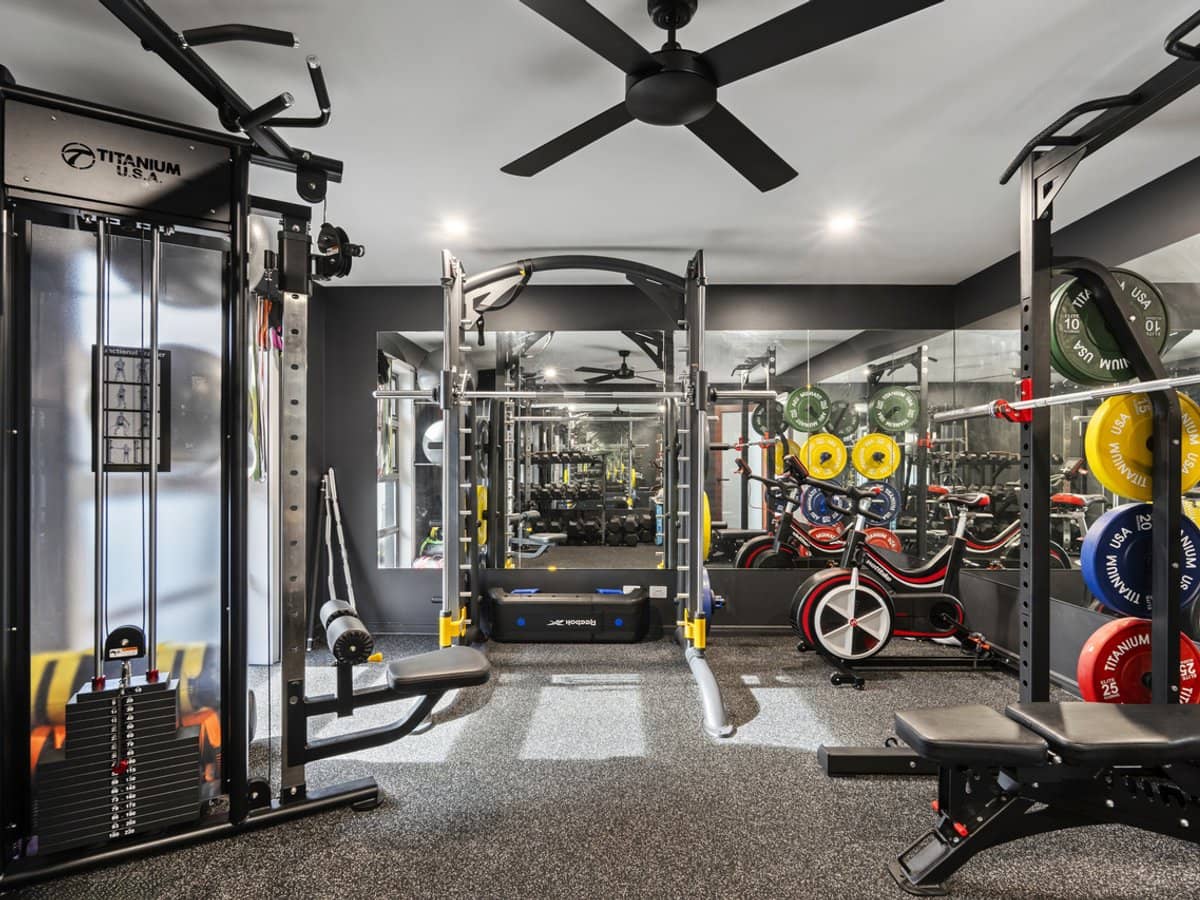 3 Brindisi Avenue, Surfers Paradise - Thumbnail 18