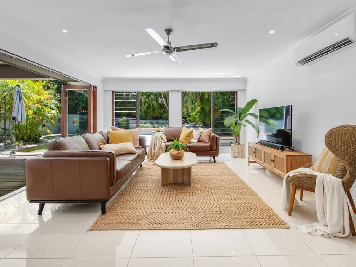 21 Freda Street, ASHMORE - Thumbnail 12