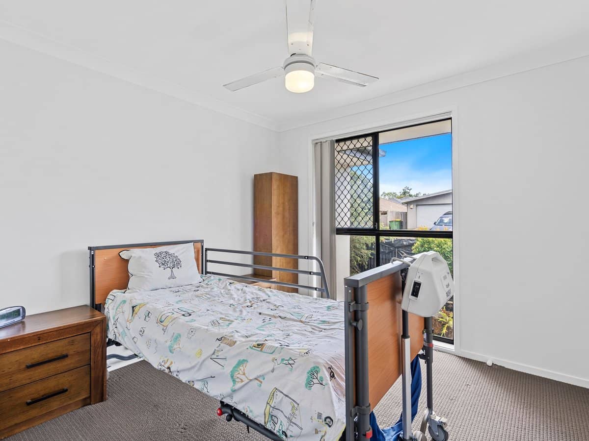 1 Barratt Street, COOMERA - Thumbnail 11