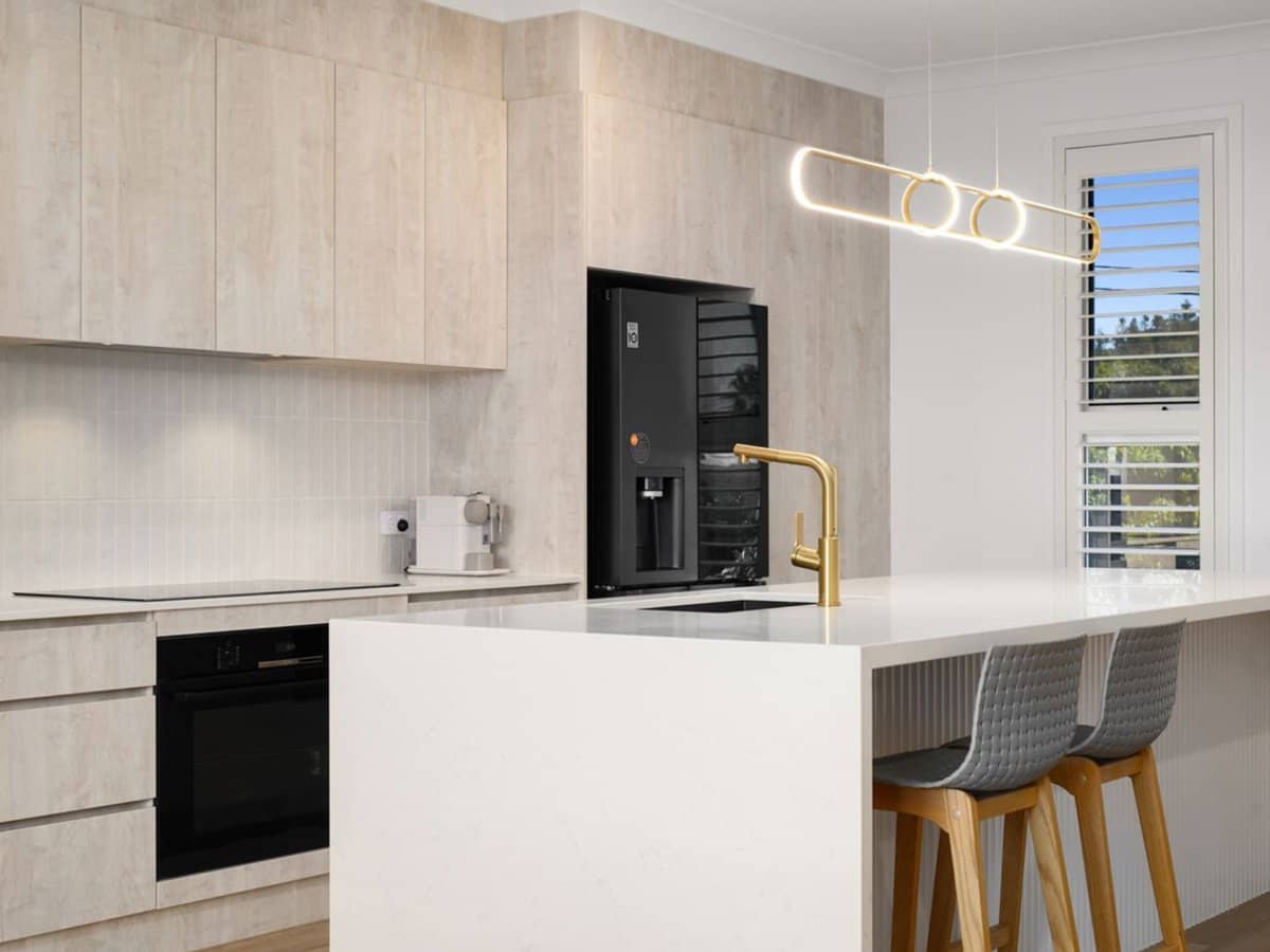 17 Bruce Avenue, PARADISE POINT - Thumbnail 6