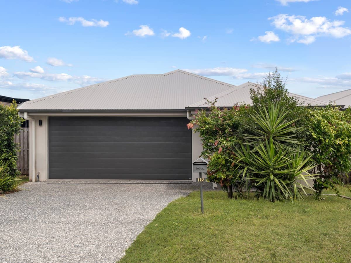 18 Sheepdog Road, PARK RIDGE - Thumbnail 2