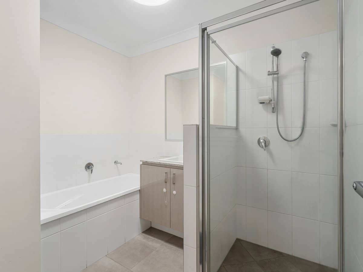 18 Sheepdog Road, PARK RIDGE - Thumbnail 13