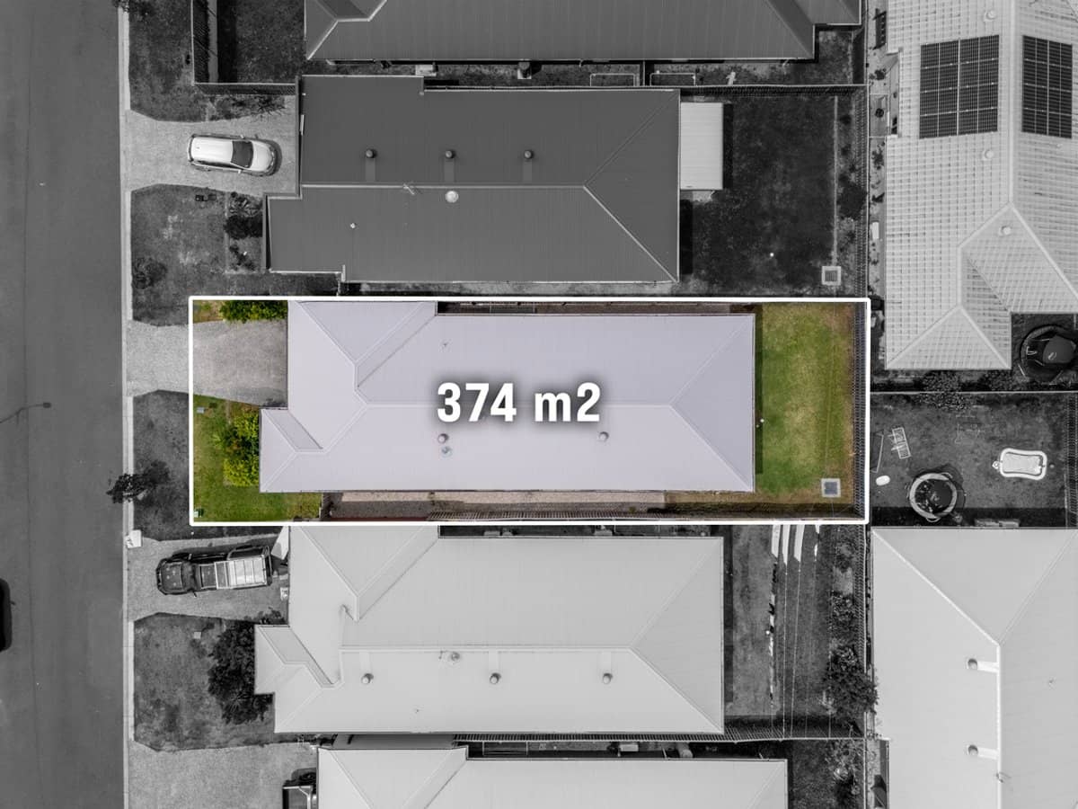 18 Sheepdog Road, PARK RIDGE - Thumbnail 16