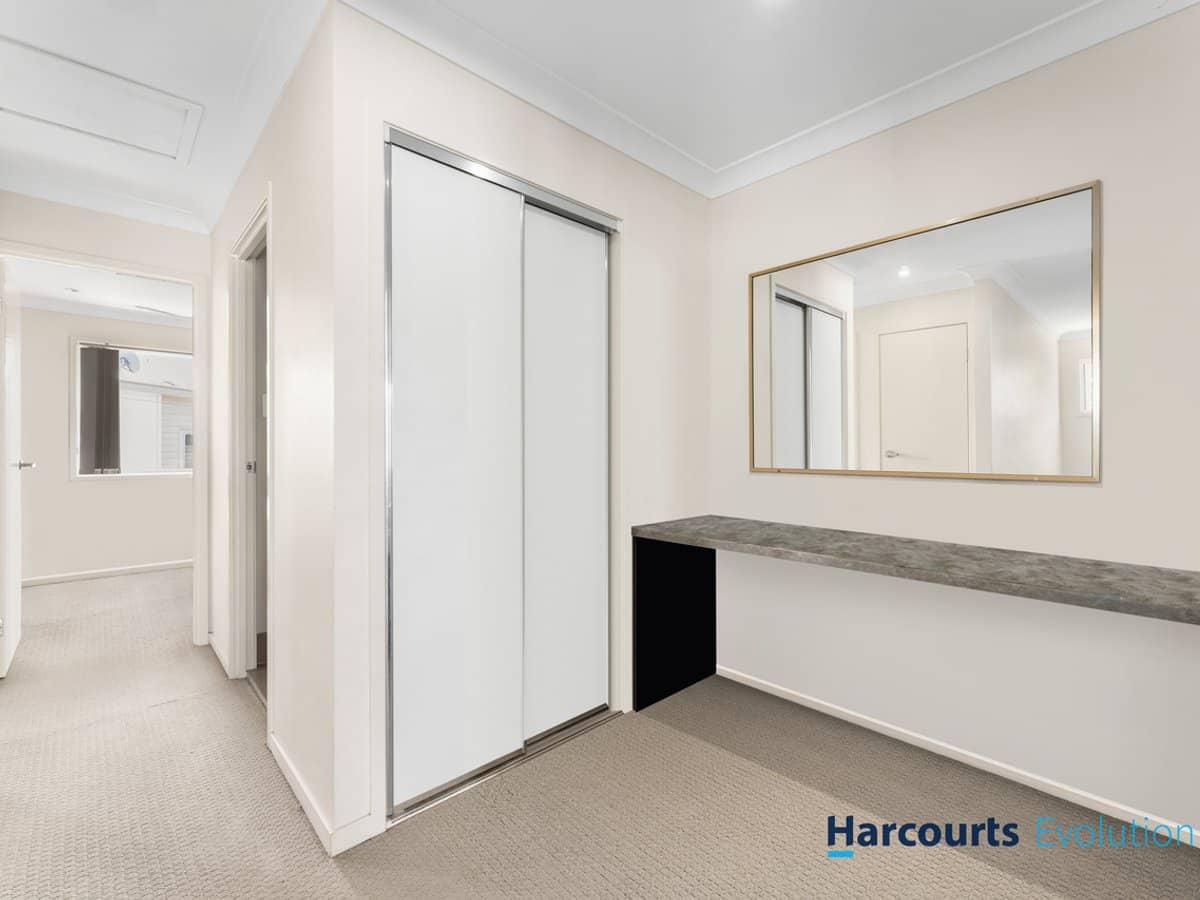 17-19 Abang Avenue, TANAH MERAH - Thumbnail 10