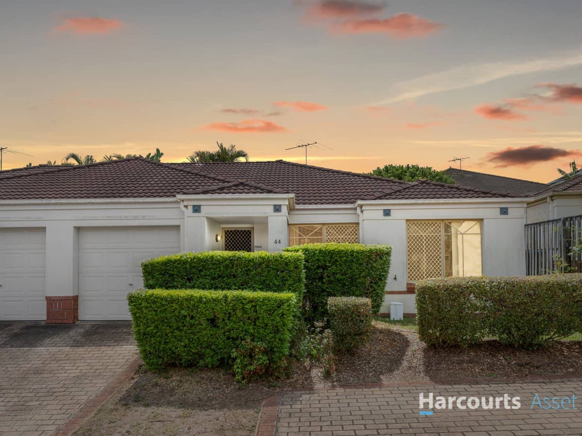 8 Manor Street, EIGHT MILE PLAINS - Thumbnail 1