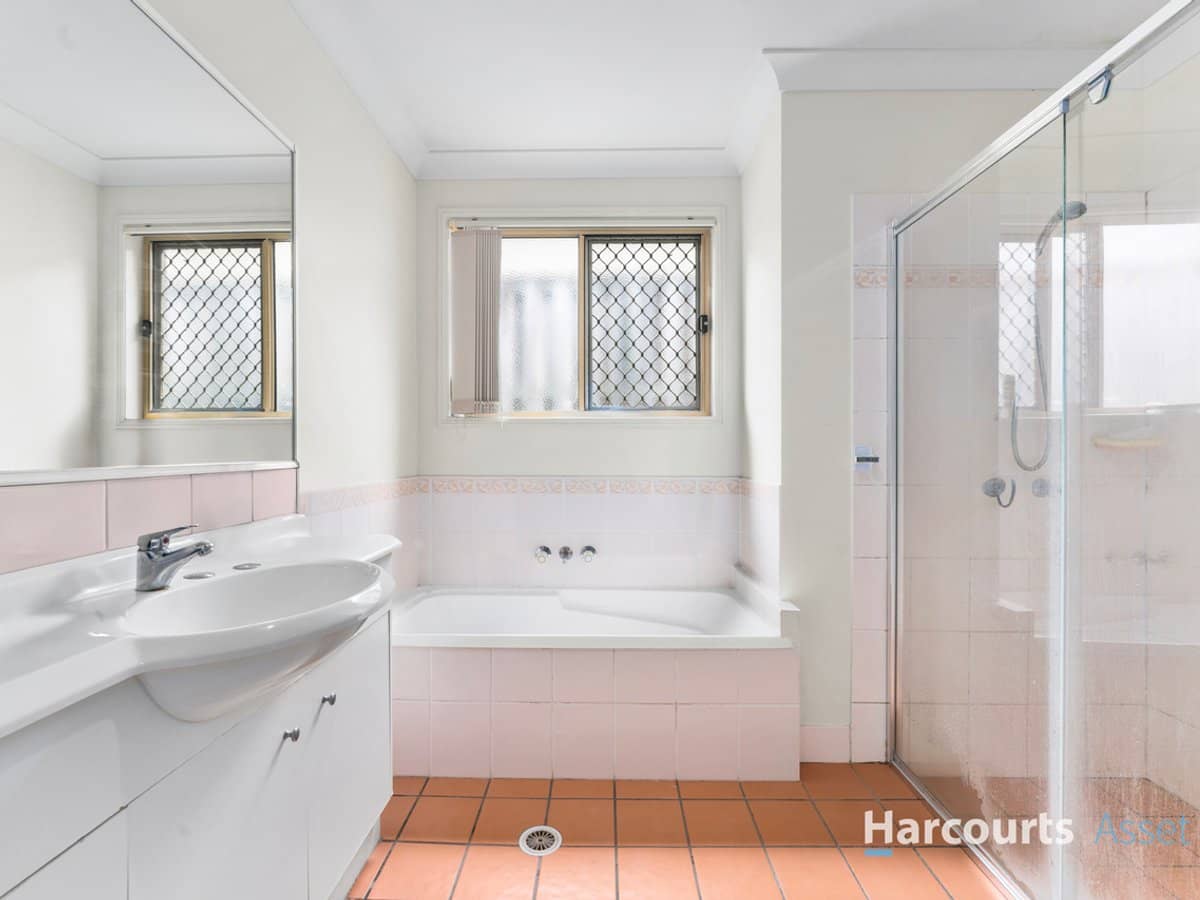 8 Manor Street, EIGHT MILE PLAINS - Thumbnail 8