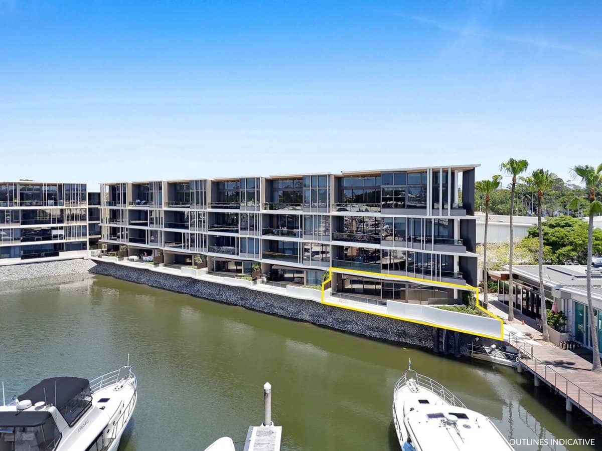 1 Grand Jabiru Way, Sanctuary Cove - Thumbnail 1