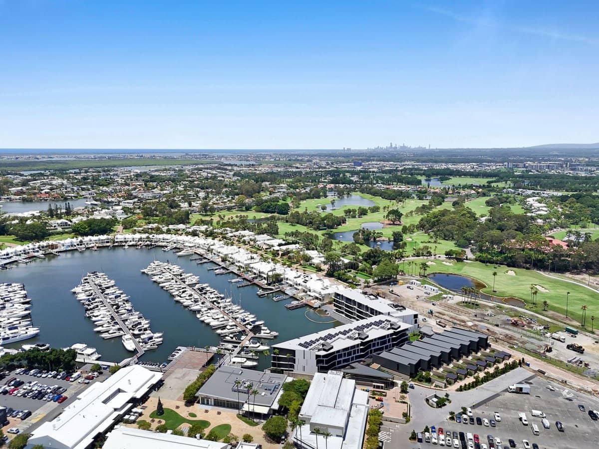 1 Grand Jabiru Way, Sanctuary Cove - Thumbnail 18