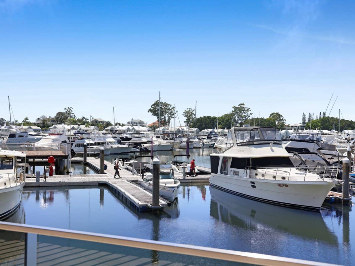 1 Grand Jabiru Way, Sanctuary Cove - Thumbnail 2