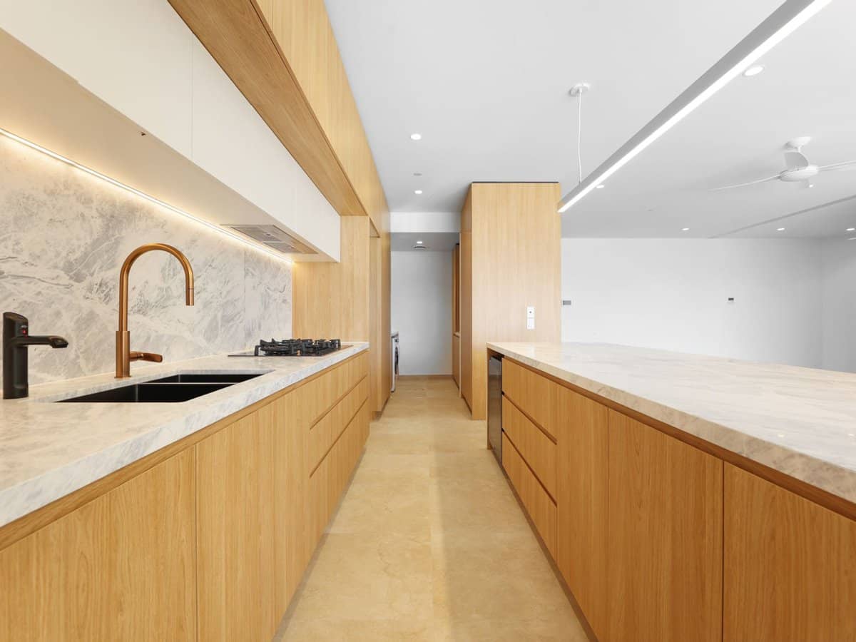 1 Grand Jabiru Way, Sanctuary Cove - Thumbnail 8