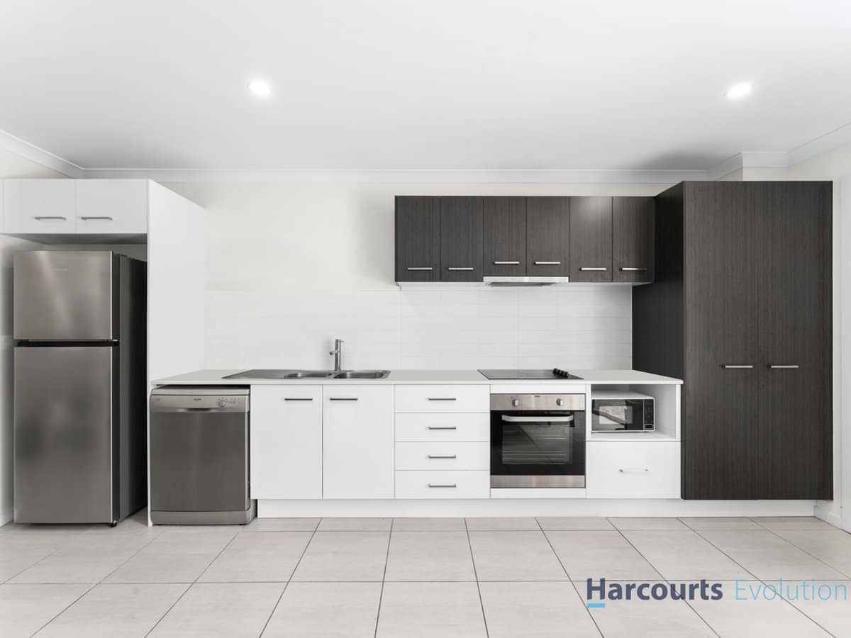 4 Greenhill Street, REDBANK PLAINS - Thumbnail 7