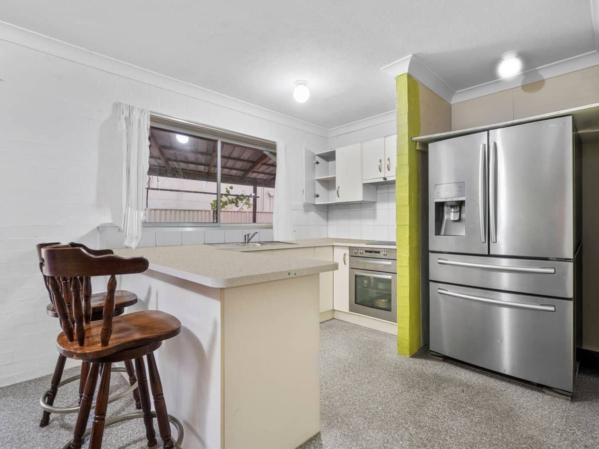 13-17 Brown Street, LABRADOR - Thumbnail 3