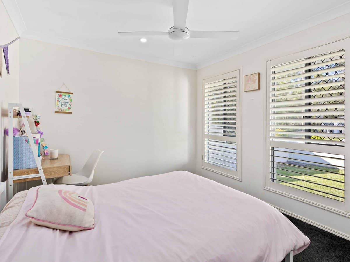 25 Rutherford Circuit, GILSTON - Thumbnail 12