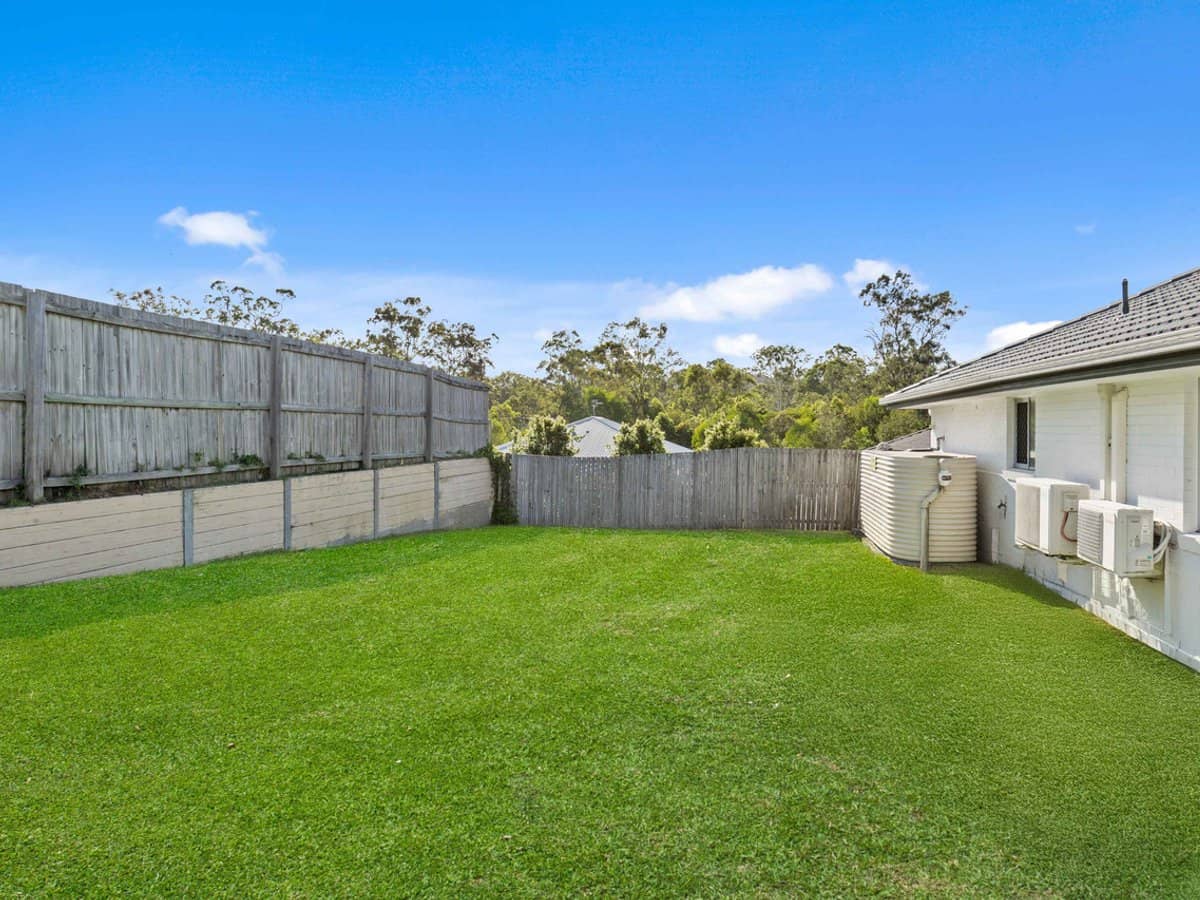 25 Rutherford Circuit, GILSTON - Thumbnail 14