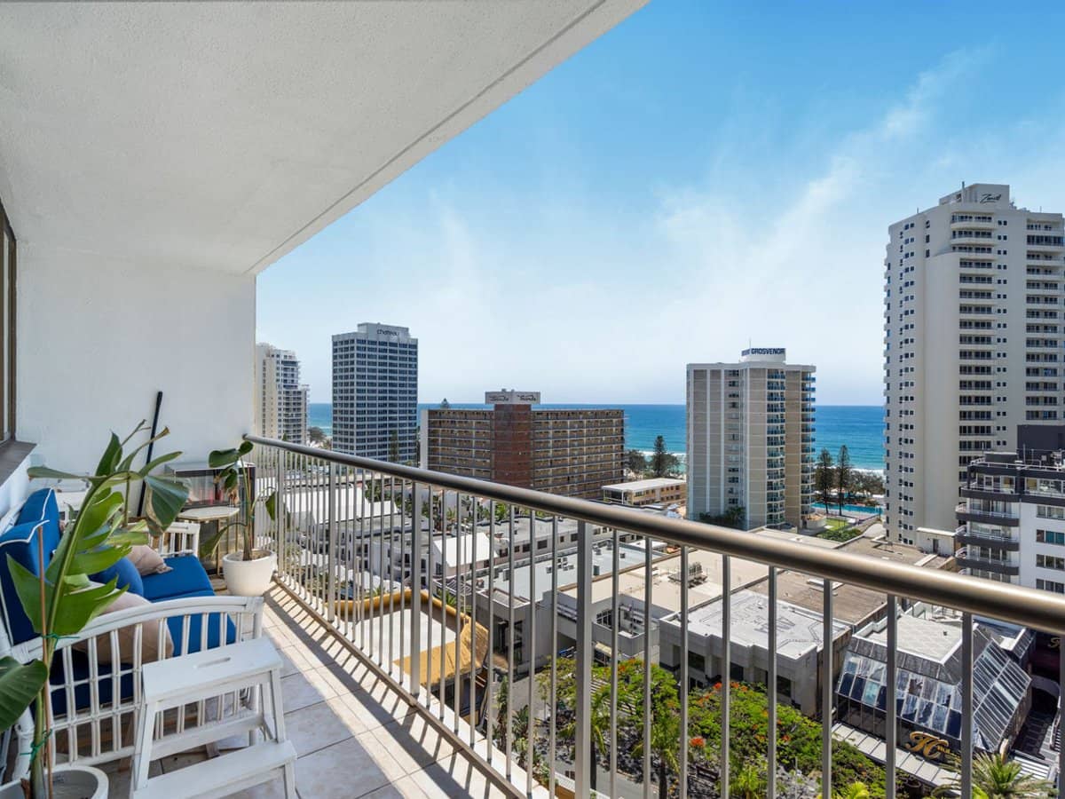 18-22 Orchid Avenue, SURFERS PARADISE - Thumbnail 15