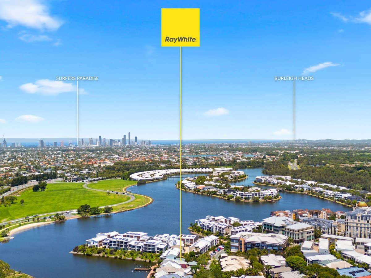 3013 The Boulevarde, Carrara - Thumbnail 6