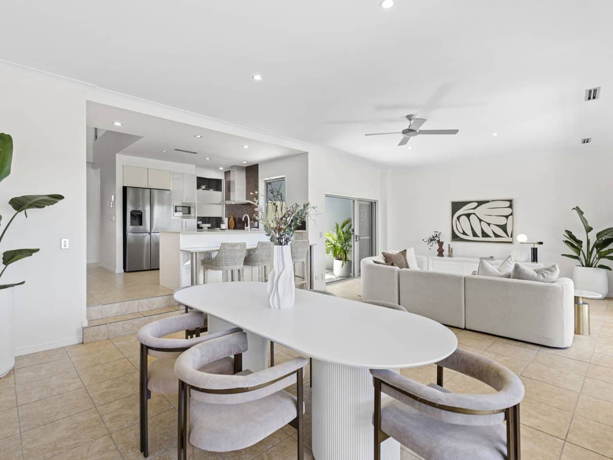 3013 The Boulevarde, Carrara - Thumbnail 12