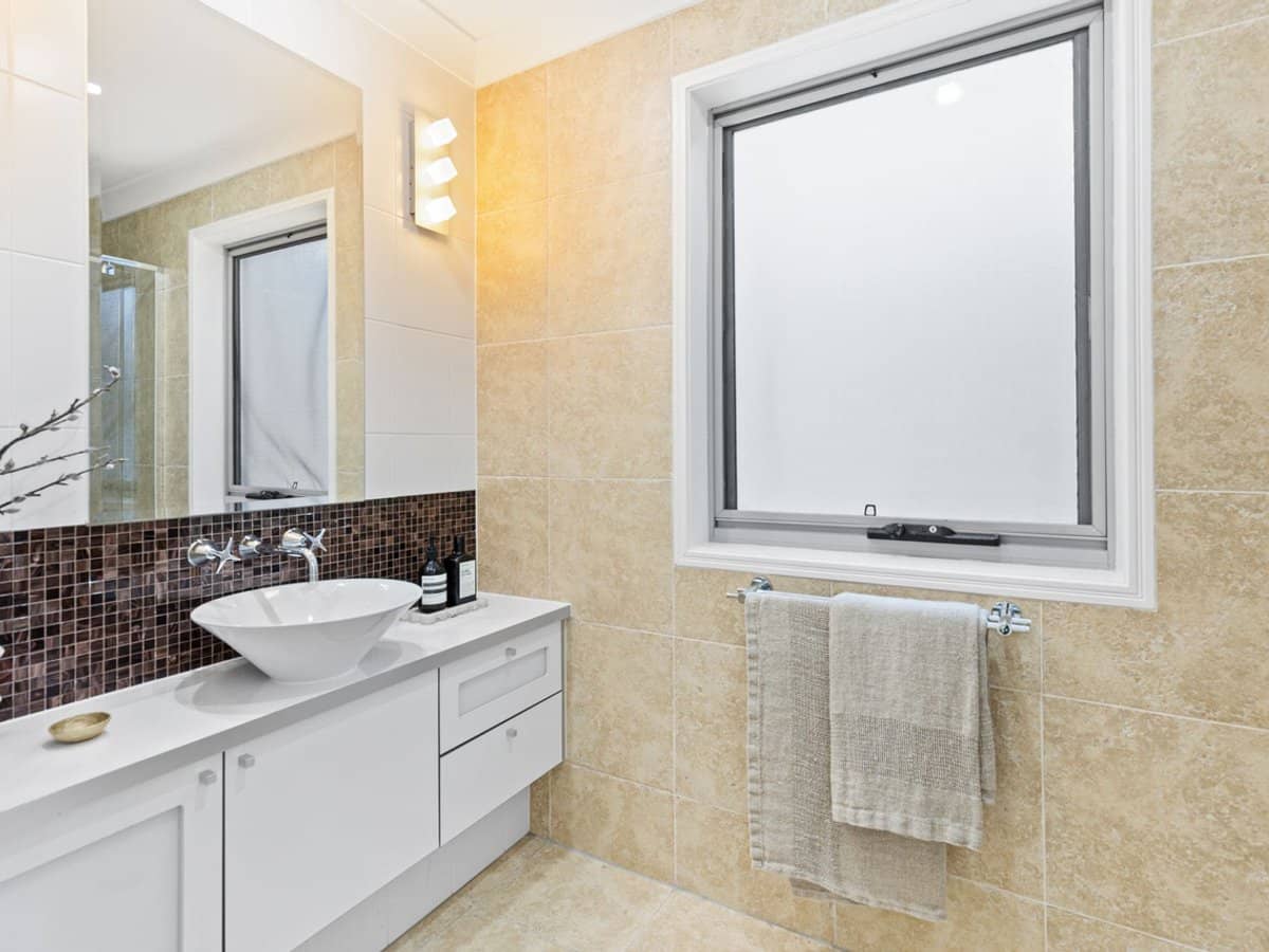 3013 The Boulevarde, Carrara - Thumbnail 24