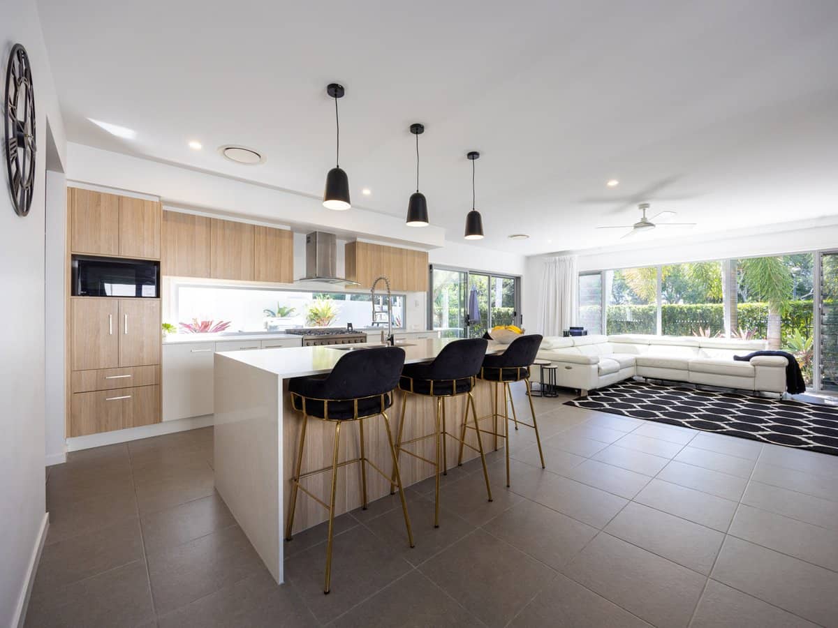 7815 Pavilions Close, Hope Island - Thumbnail 3