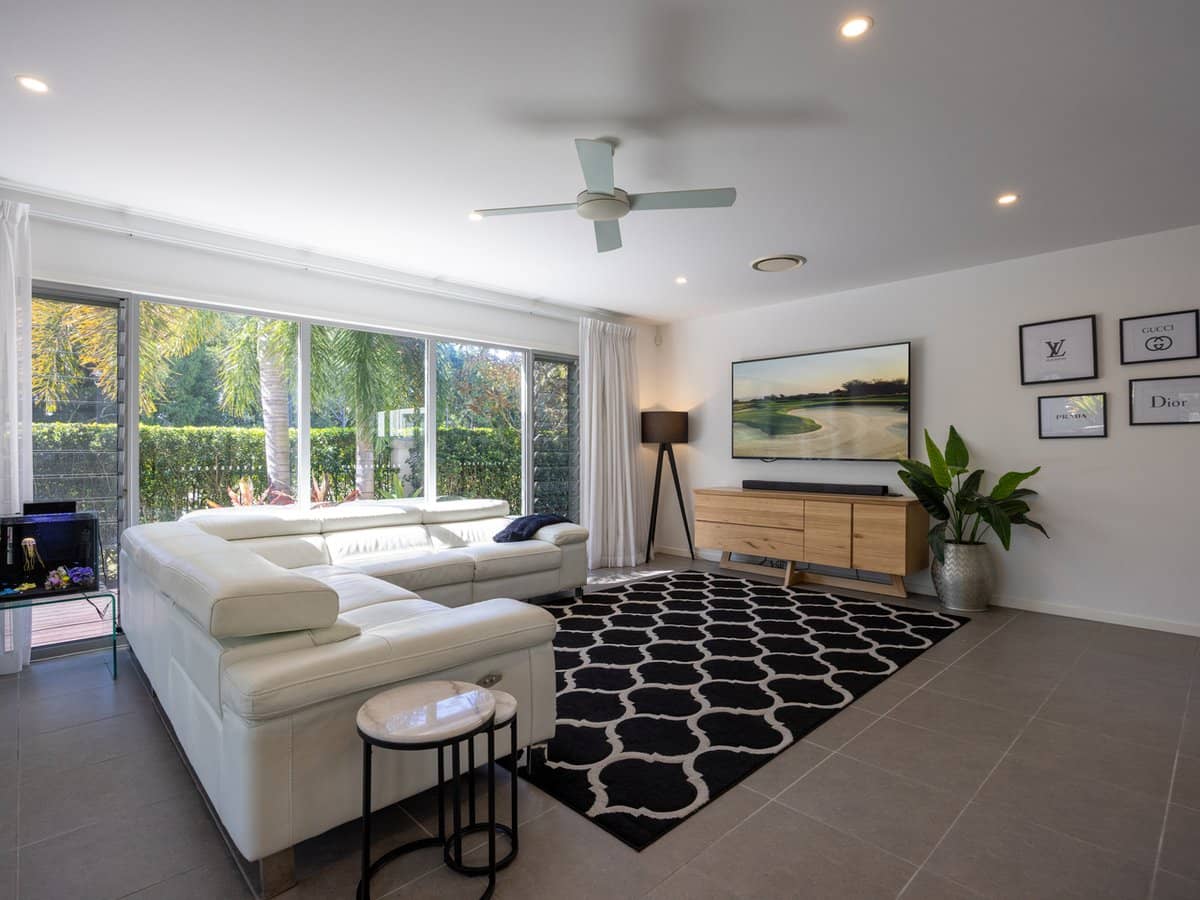 7815 Pavilions Close, Hope Island - Thumbnail 9