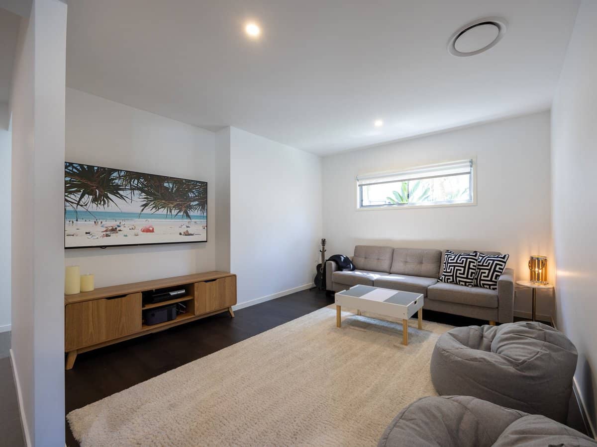 7815 Pavilions Close, Hope Island - Thumbnail 11