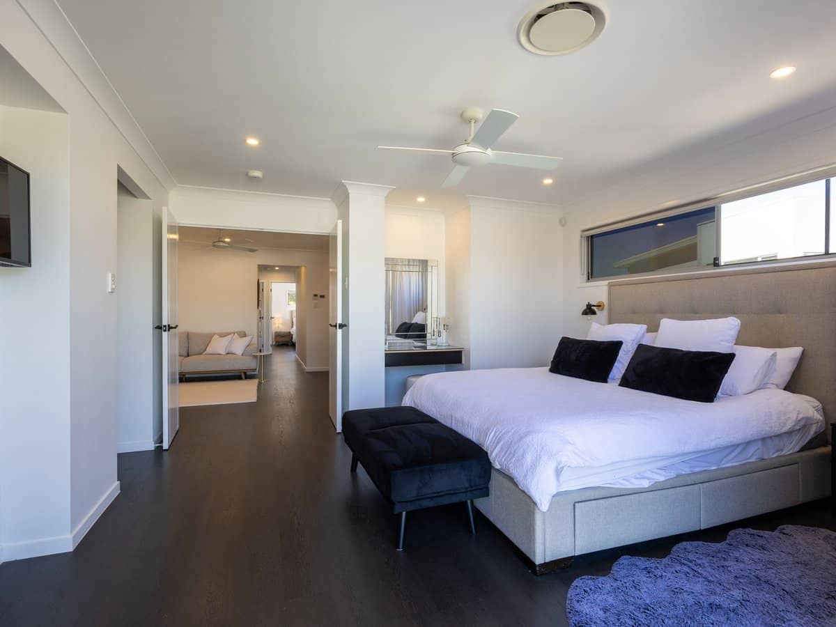 7815 Pavilions Close, Hope Island - Thumbnail 19