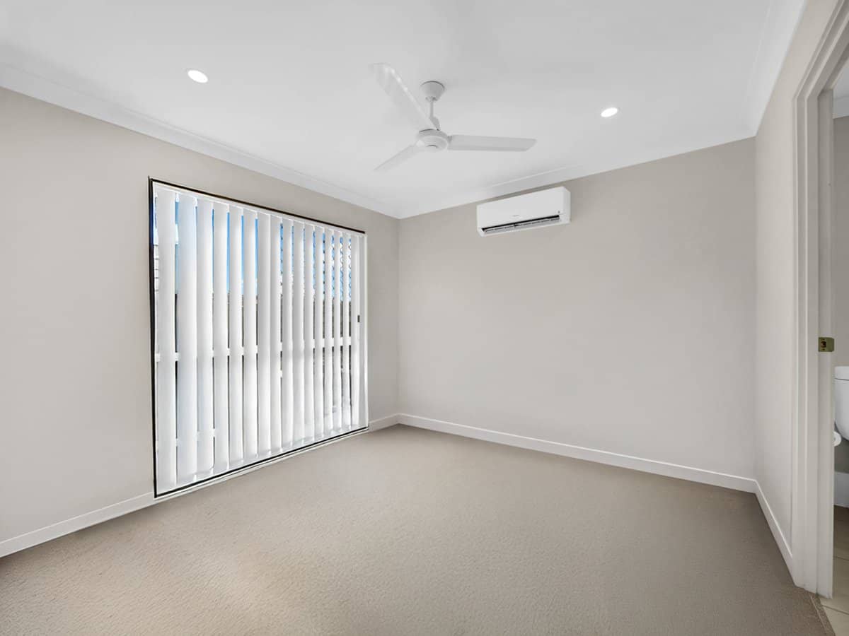 26 Lane Court, MOUNT WARREN PARK - Thumbnail 6