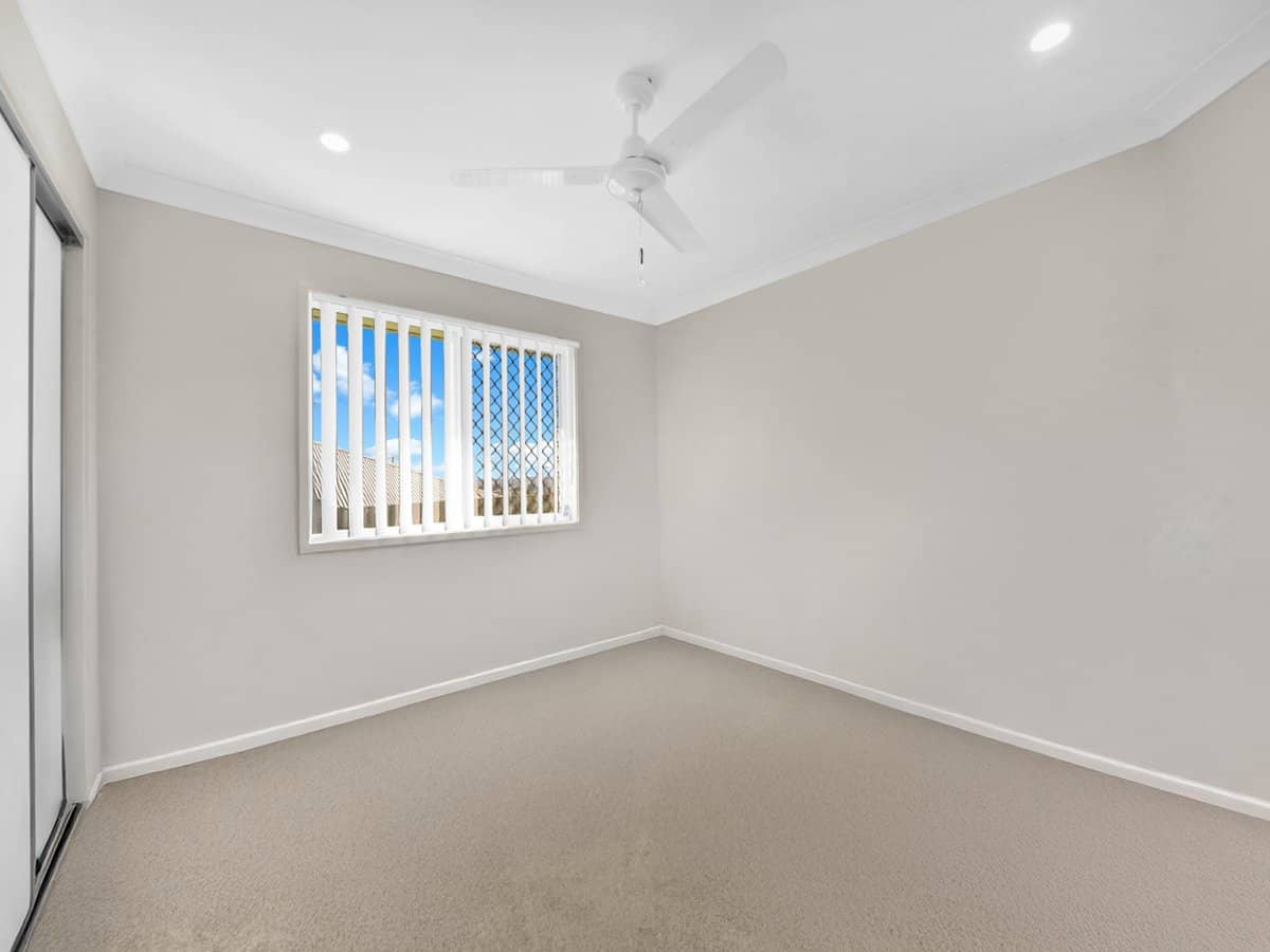 26 Lane Court, MOUNT WARREN PARK - Thumbnail 9