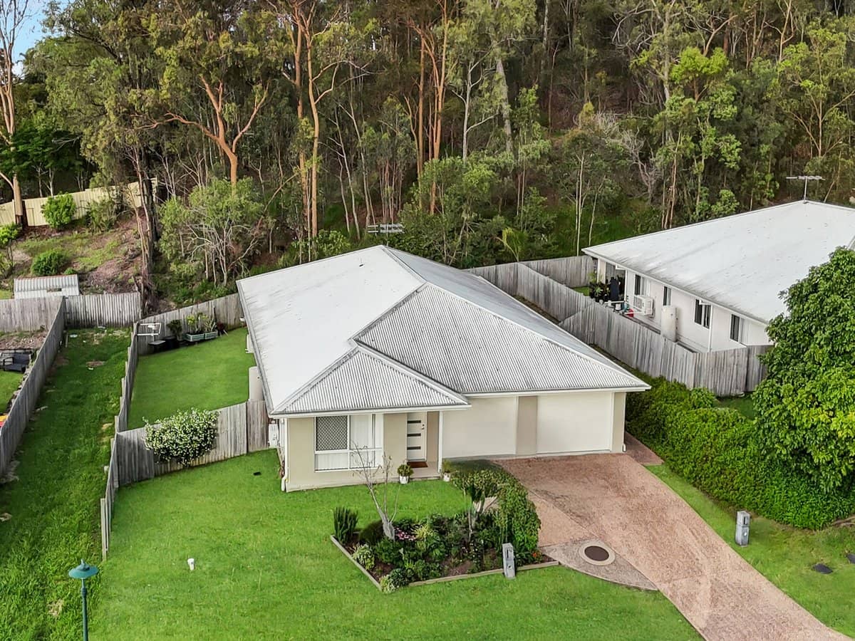 26 Lane Court, MOUNT WARREN PARK - Thumbnail 20