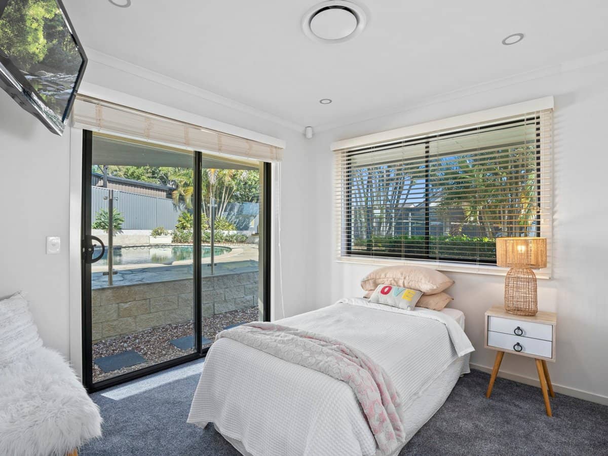 14 Tyalla Drive, ASHMORE - Thumbnail 15