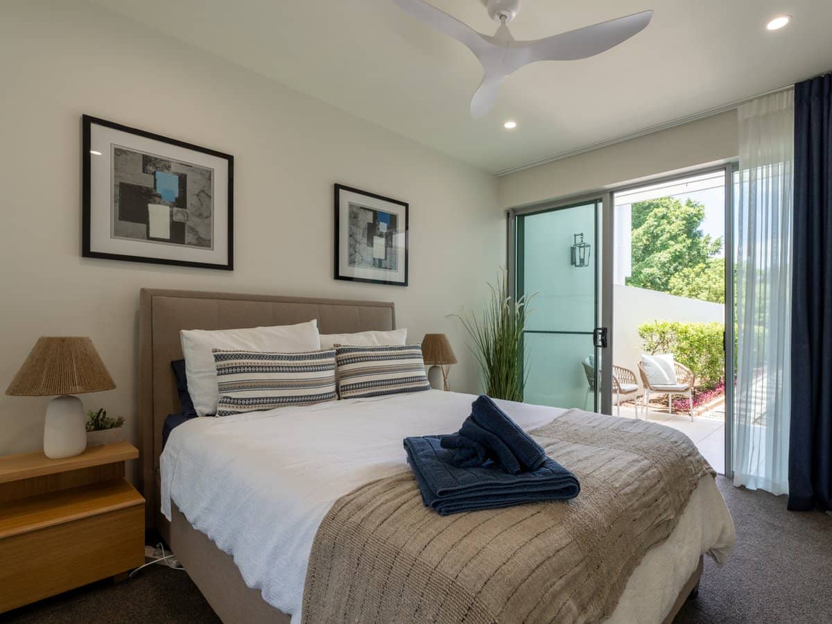 7503 Springfield Drive, Hope Island - Thumbnail 24