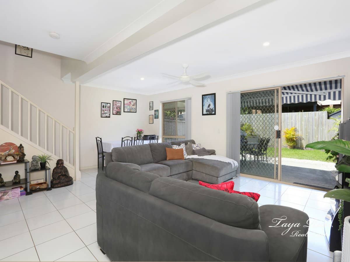 14 Bourton Road, MERRIMAC - Thumbnail 11