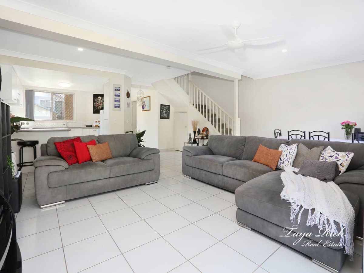 14 Bourton Road, MERRIMAC - Thumbnail 13