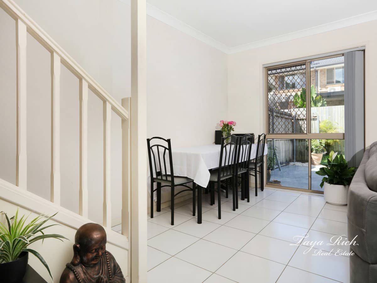 14 Bourton Road, MERRIMAC - Thumbnail 17