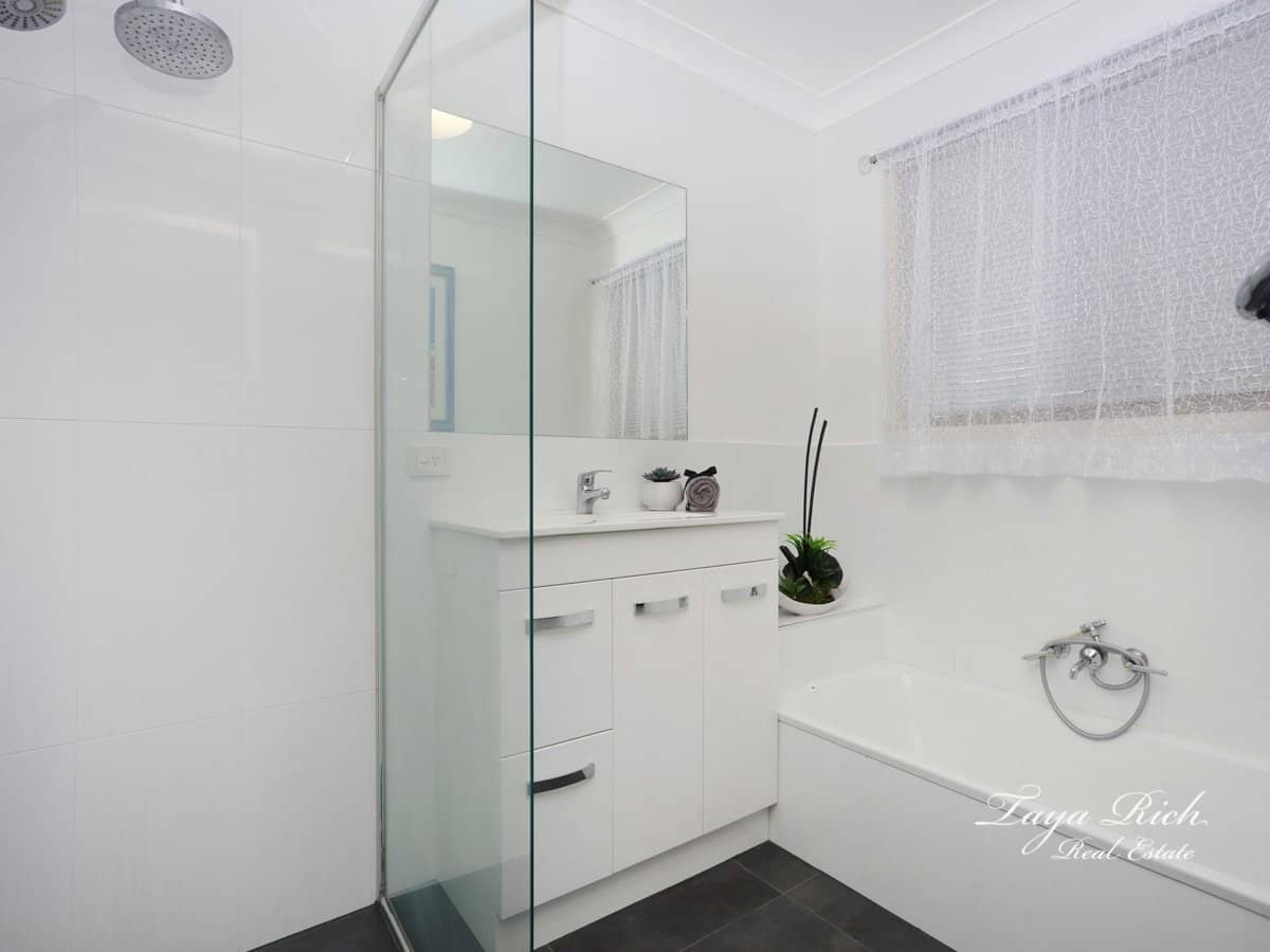 14 Bourton Road, MERRIMAC - Thumbnail 19