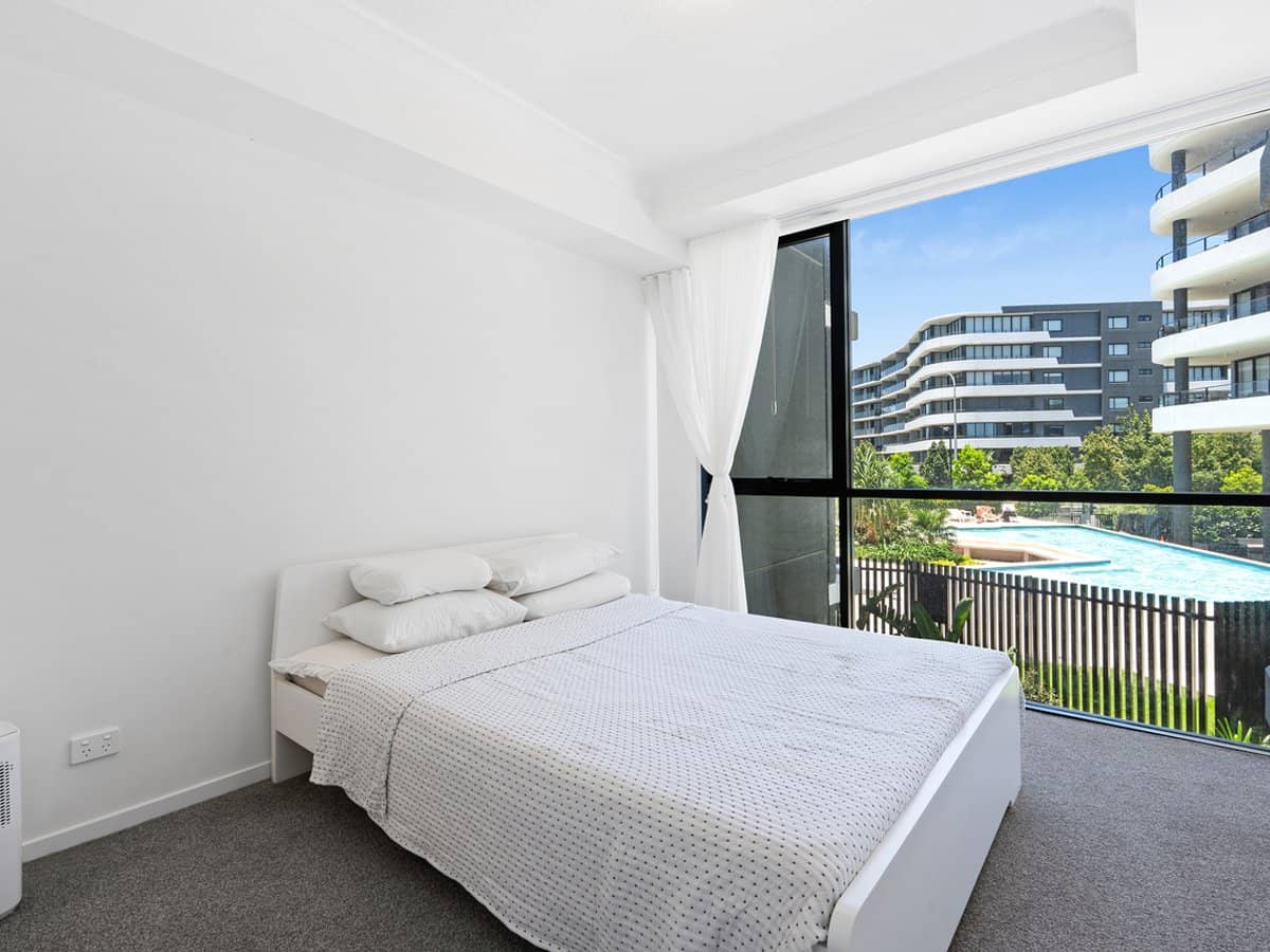 2-4 Athena Boulevard, HOPE ISLAND - Thumbnail 6