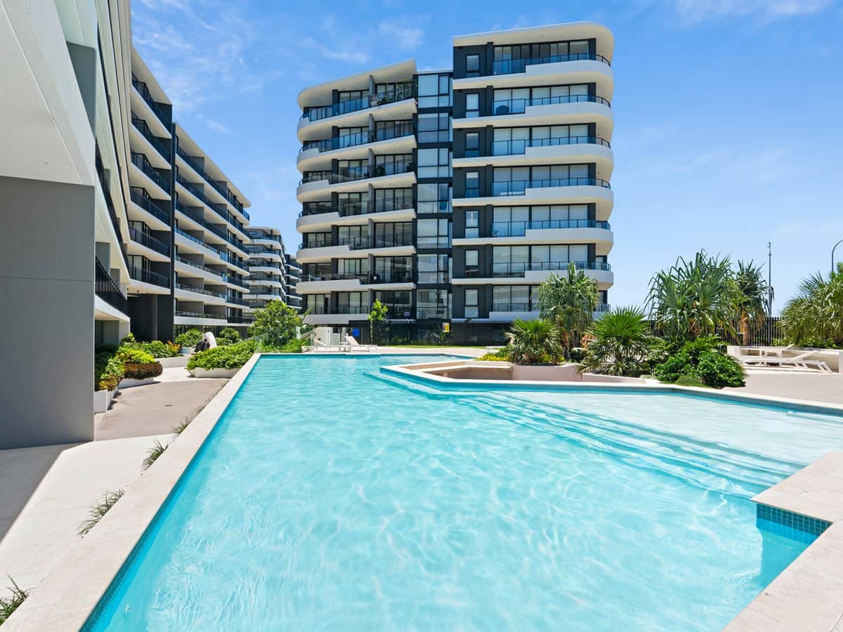 2-4 Athena Boulevard, HOPE ISLAND - Thumbnail 17