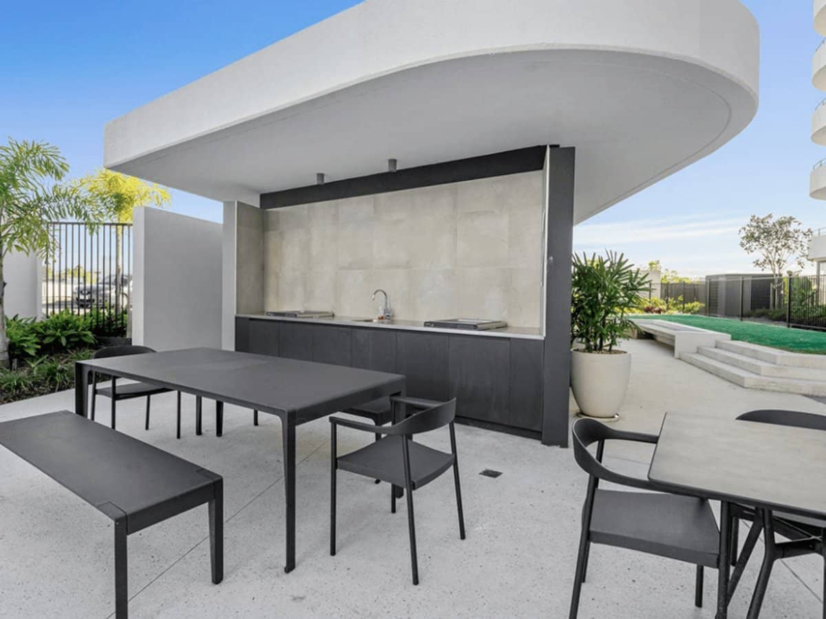 1 Grant Avenue, HOPE ISLAND - Thumbnail 13