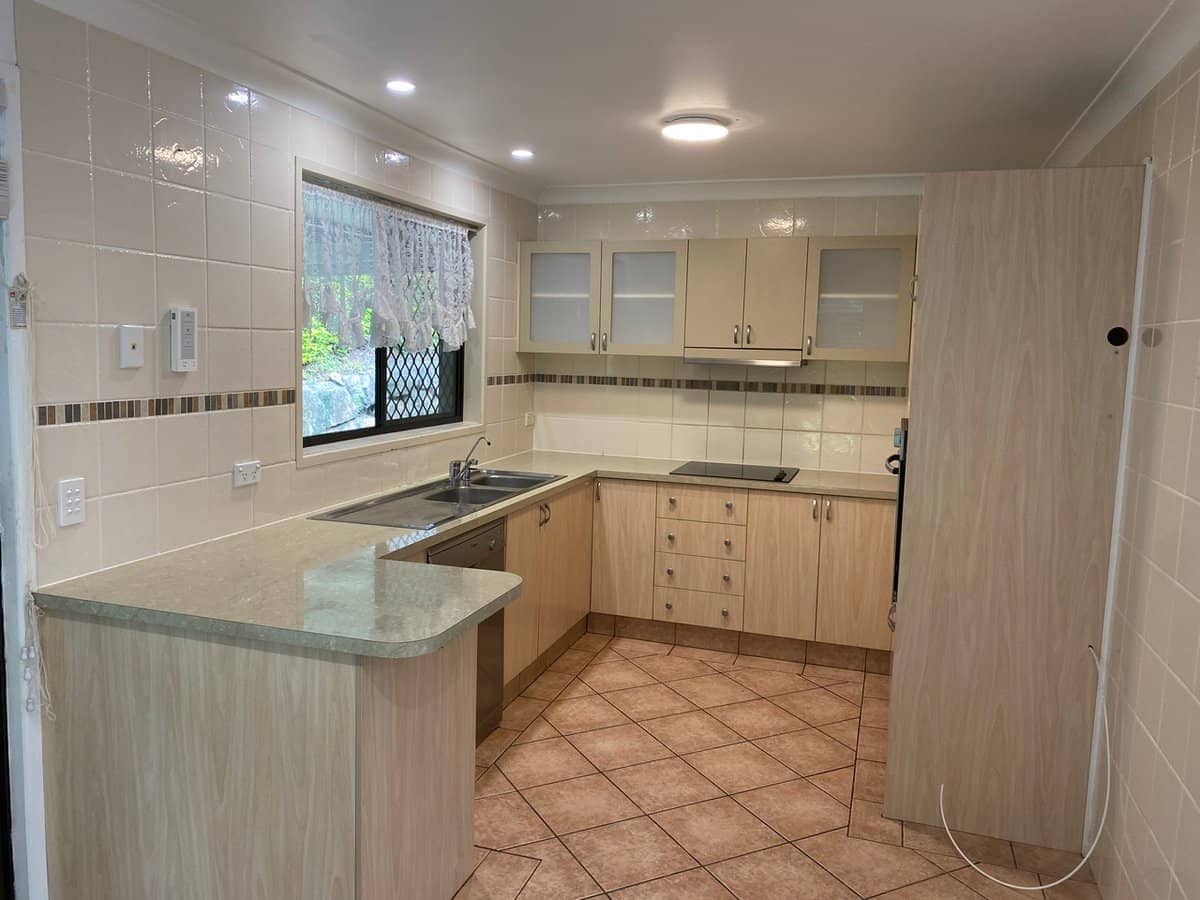 17 San Mateo Boulevard, ASHMORE - Thumbnail 3