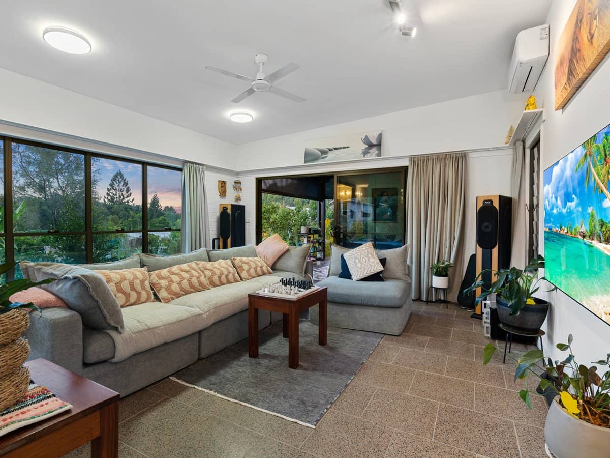4 Kooyan Close, CURRUMBIN VALLEY - Thumbnail 16