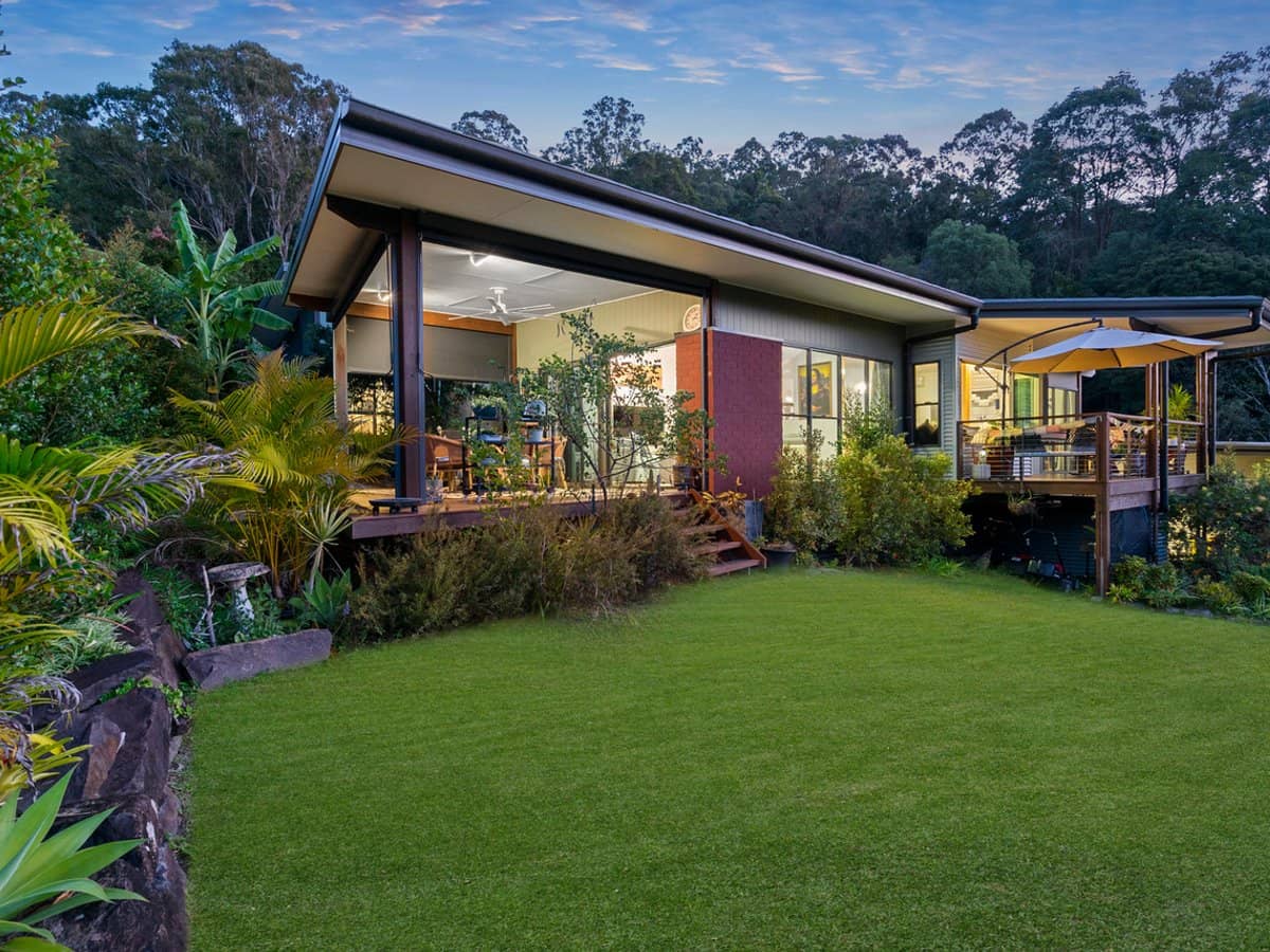 4 Kooyan Close, CURRUMBIN VALLEY - Thumbnail 4
