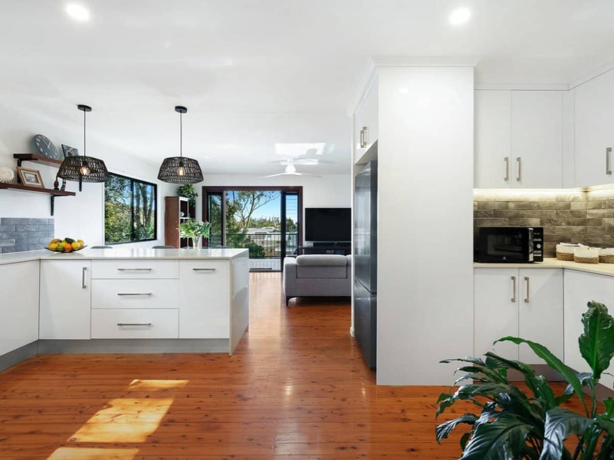 21 Pindari Avenue, Burleigh Heads - Thumbnail 7