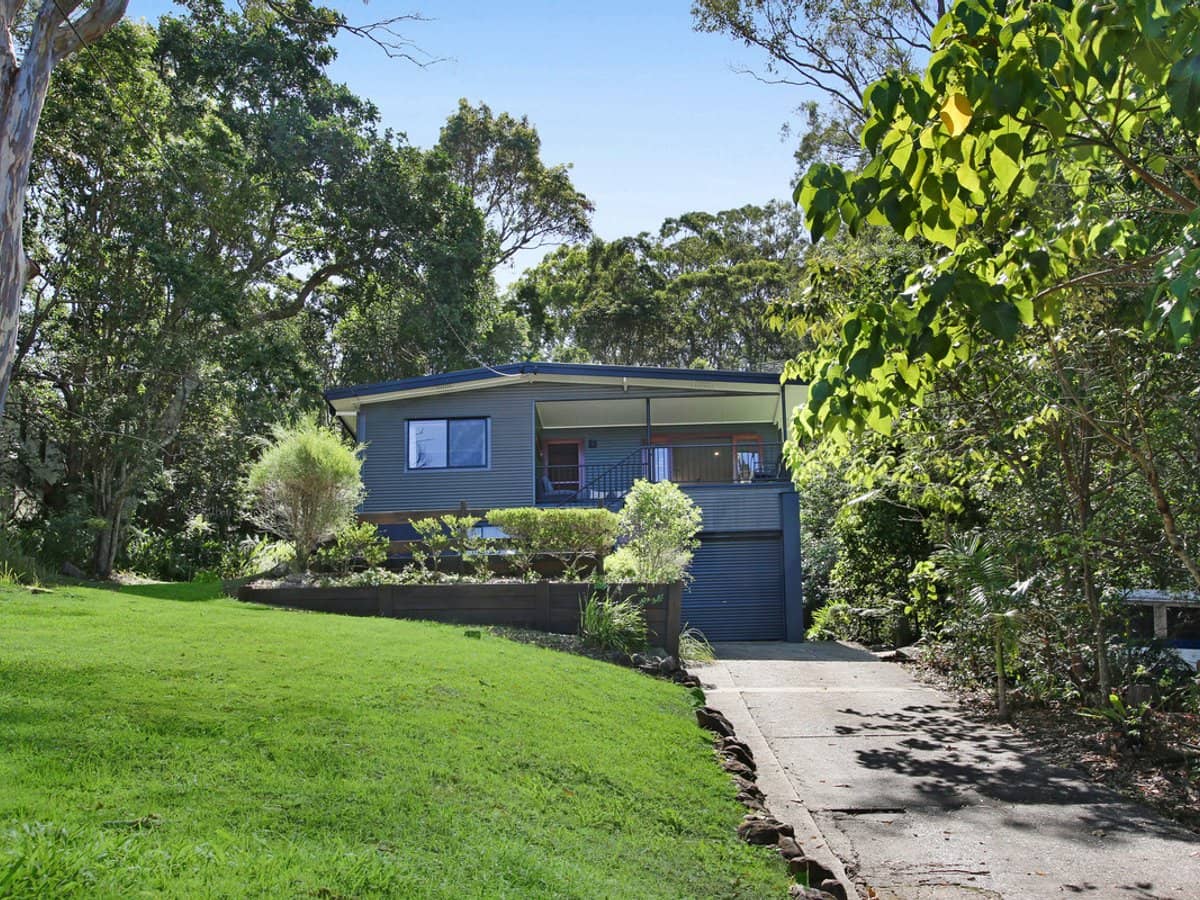 21 Pindari Avenue, Burleigh Heads - Thumbnail 2