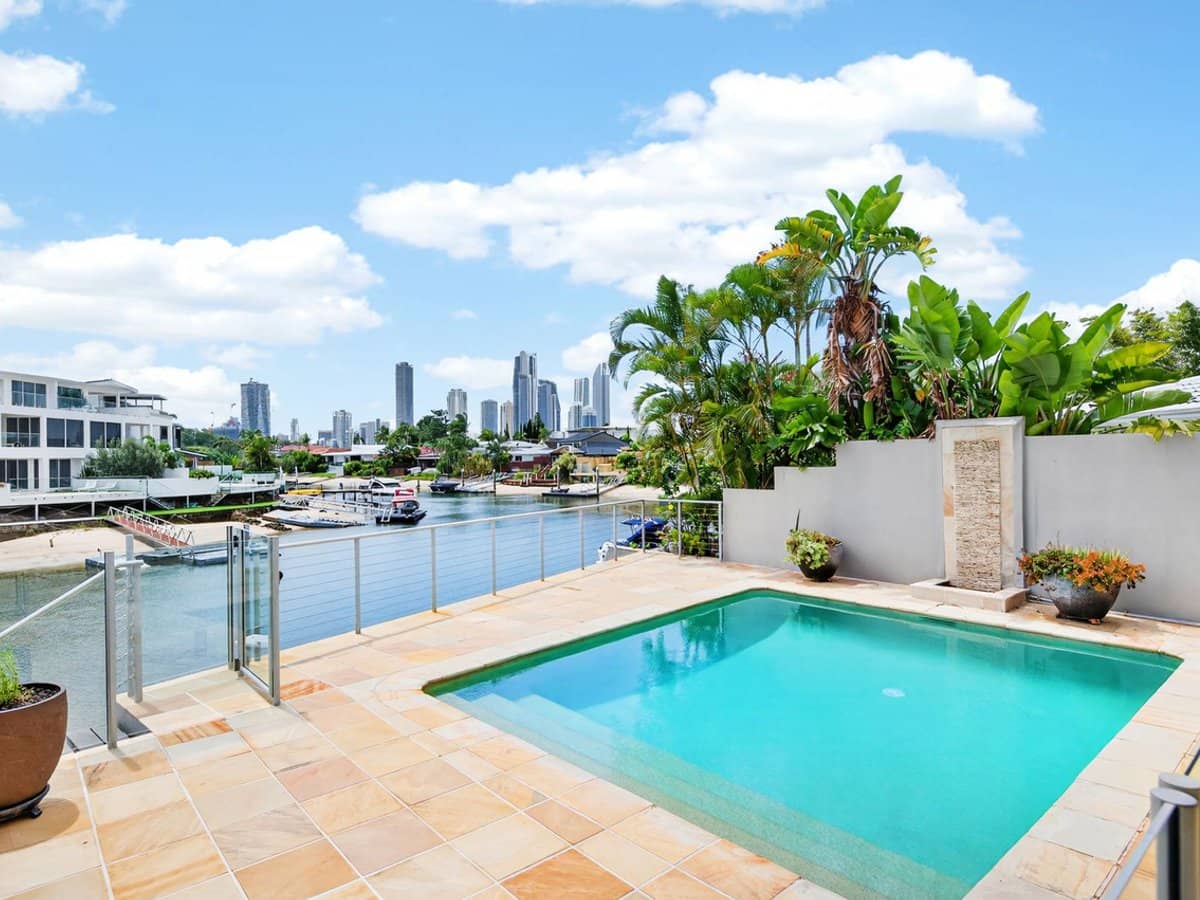 10 Pisa Court, Surfers Paradise - Thumbnail 1