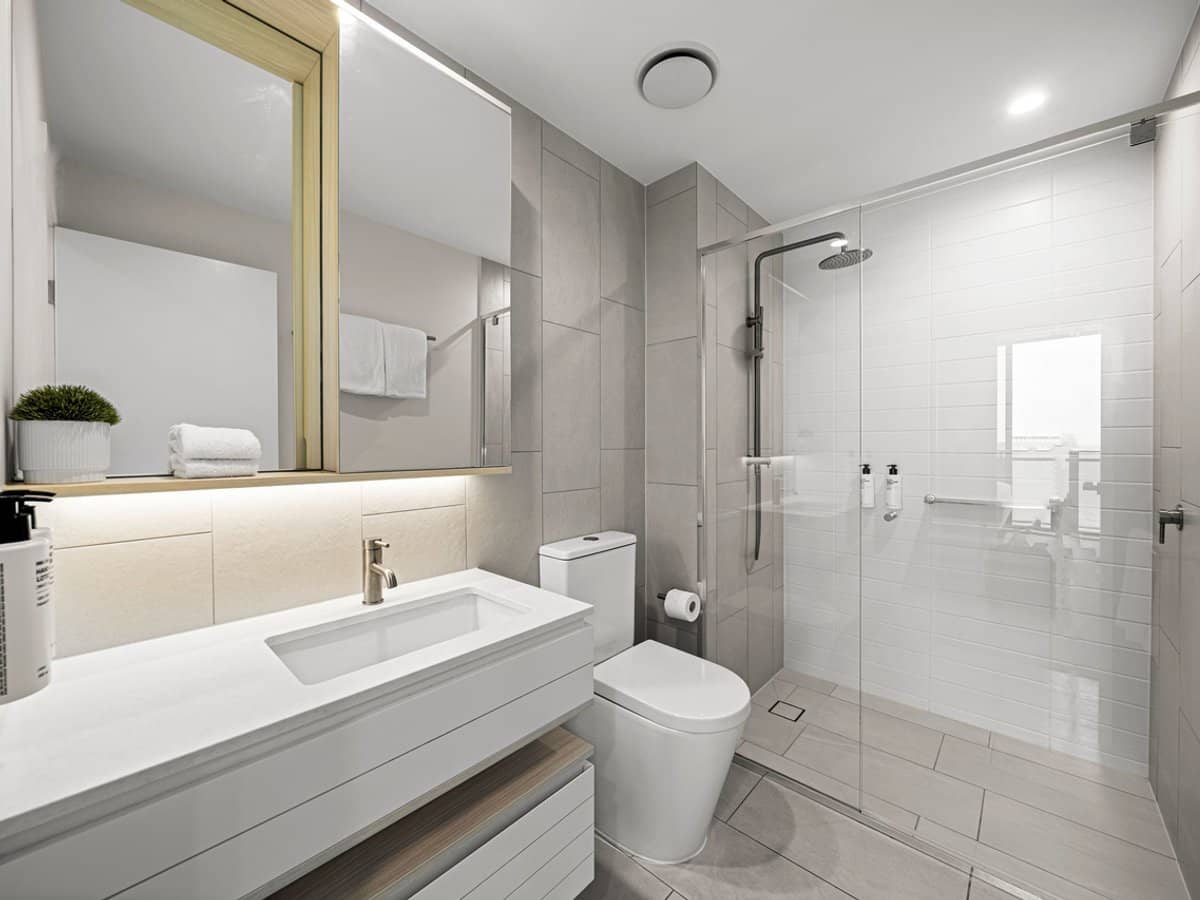 12 Philip Avenue, Broadbeach - Thumbnail 17