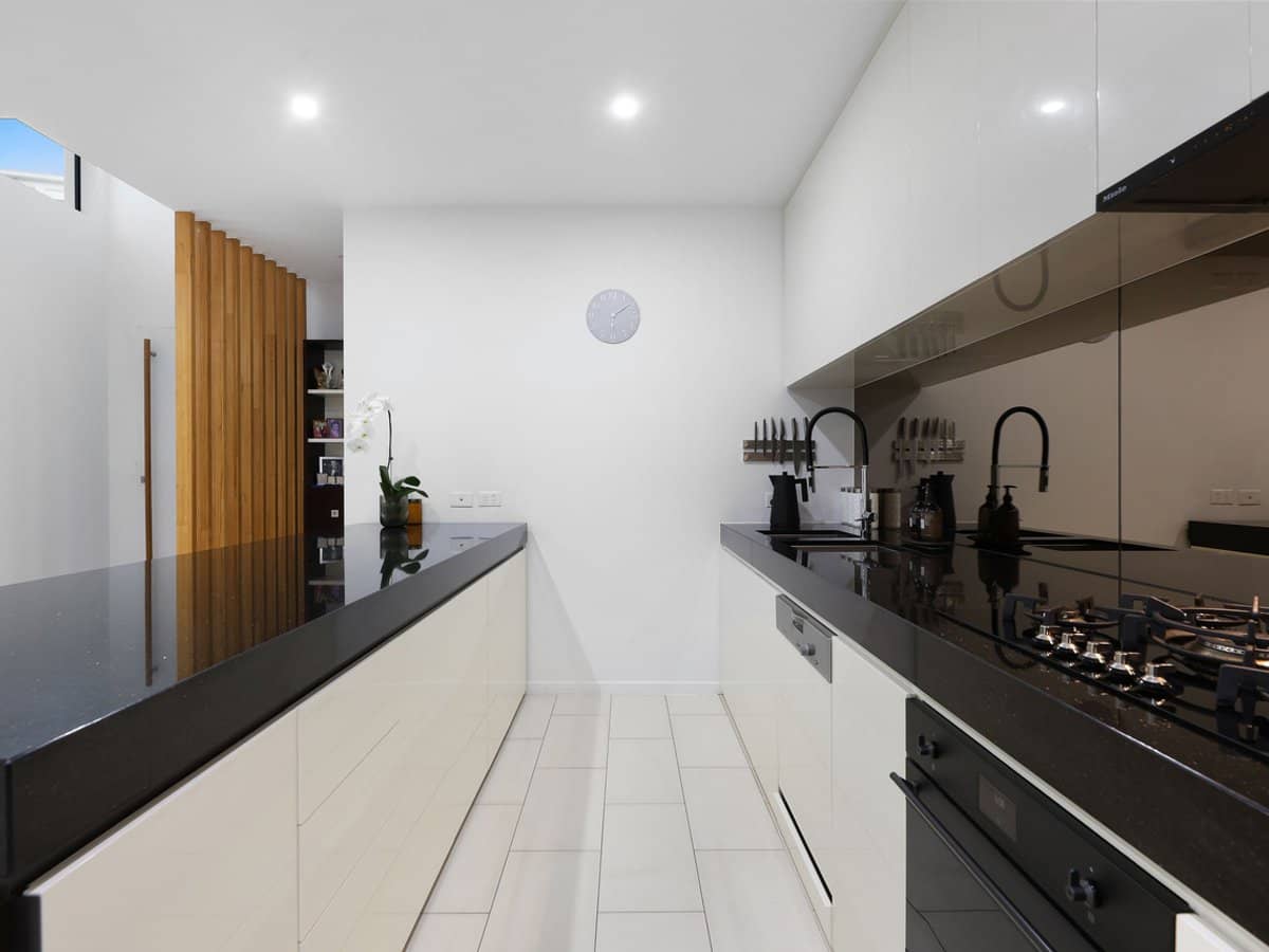 2635 The Address, Sanctuary Cove - Thumbnail 8