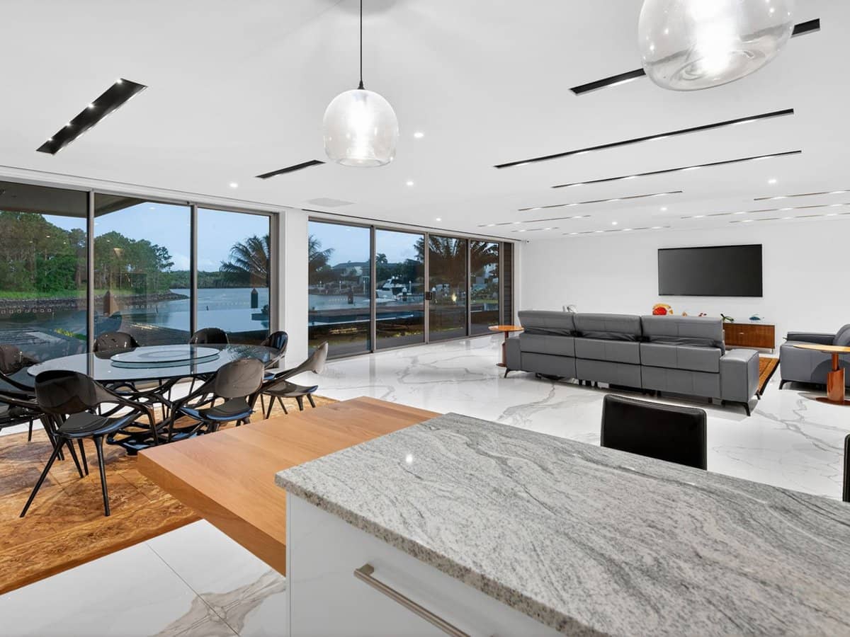 2100 The Circle, SANCTUARY COVE - Thumbnail 10