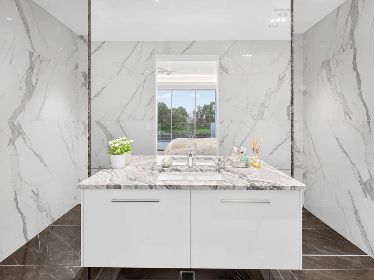 2100 The Circle, SANCTUARY COVE - Thumbnail 26